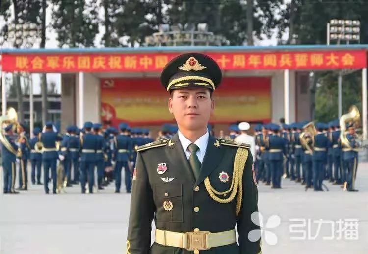 为参加阅兵推迟婚礼
